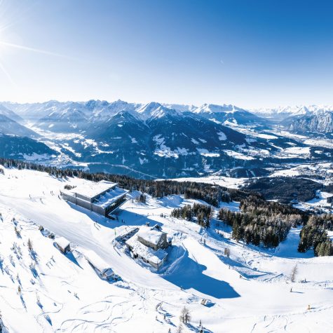 Hotel-Grauer-Baer-Innsbruck-Tirol-Patscherkofel-Ansicht