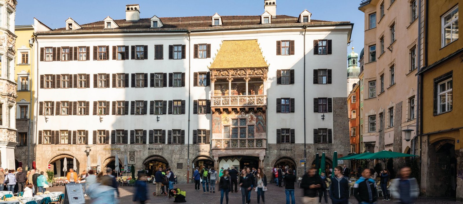 csm_Hotel-Grauer-Baer-Innsbruck-Tirol-Goldenes-Dachl_55cfa68132