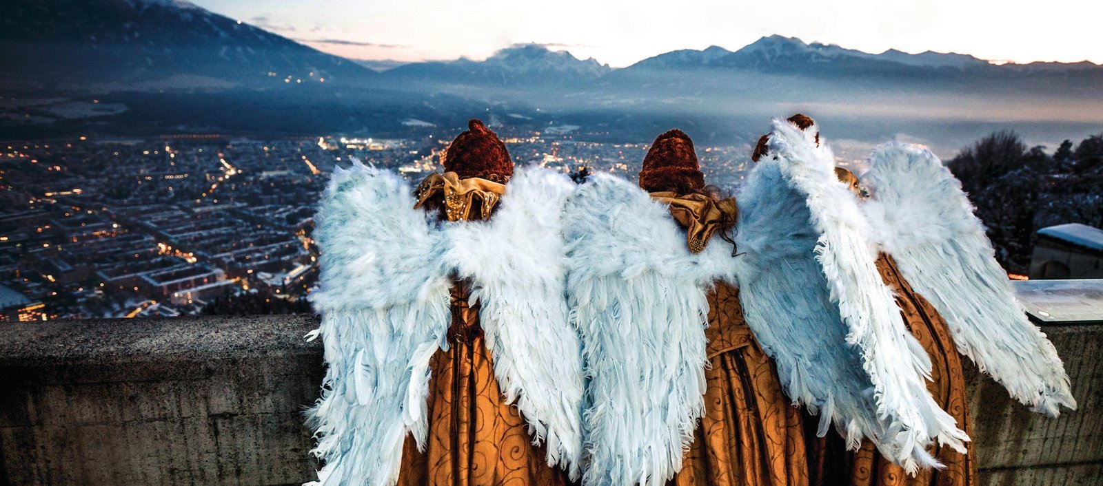 csm_Hotel-Grauer-Baer-Innsbruck-Tirol-Christkindlmarkt-Innsbrucker-Christkindl-Angel_e0876c9da9