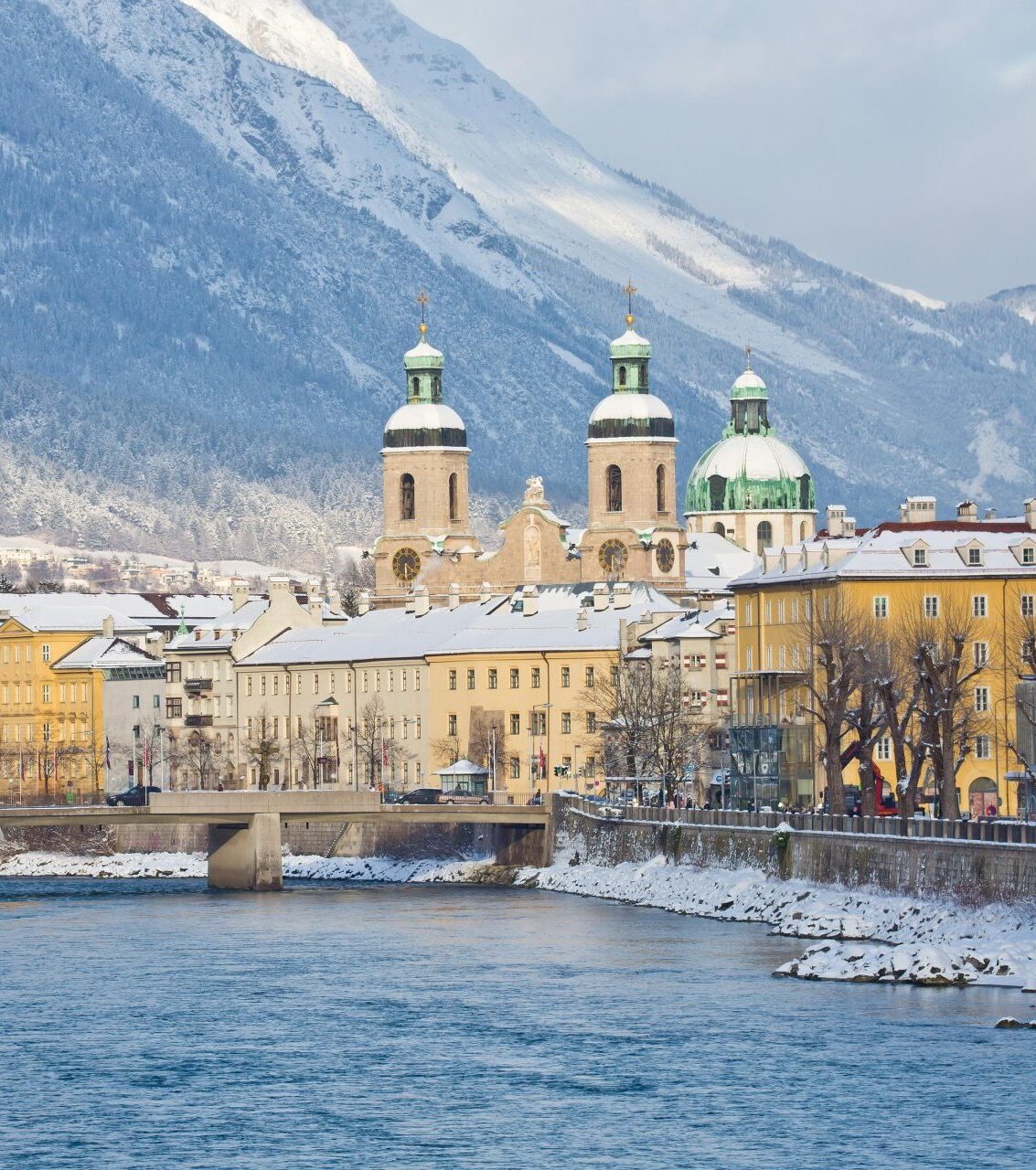 csm_Hotel-Grauer-Baer-Innsbruck-Tirol-Winter-Innsbruck-Sonne-Stadtblick_b3bbebd77f